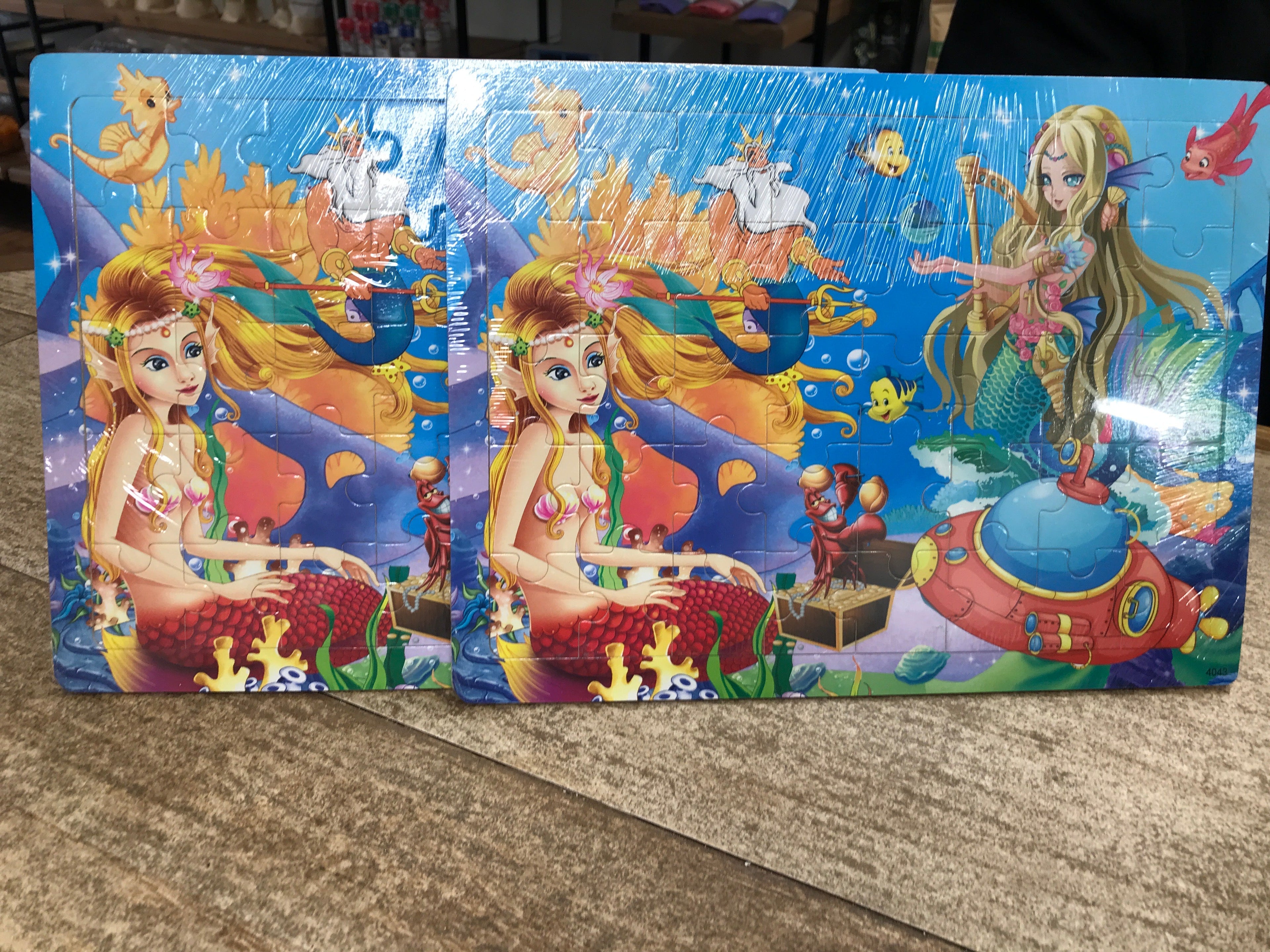 Rompecabezas Grande con Base